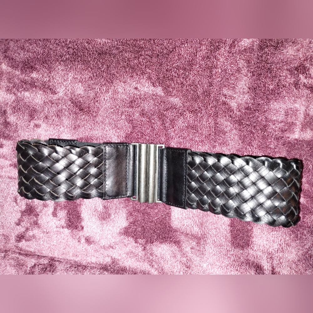 BCBGMaxAzria Black Elastic Belt